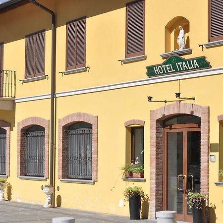 צ'רטוזה די פאביה Hotel Ristorante Italia מראה חיצוני תמונה